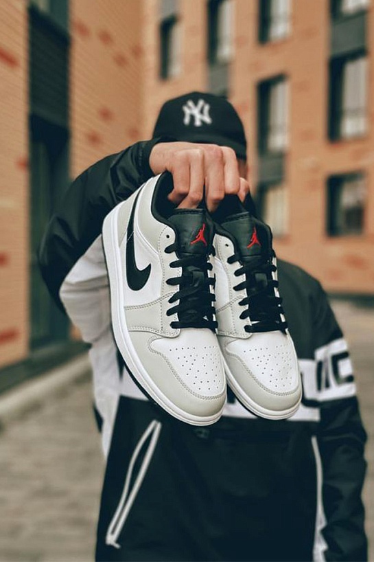 Кроссовки Nike Air Jordan 1 Low "Smoke Grey"