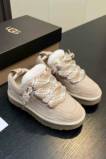 Женские замшевые ботинки UGG Lowmel   