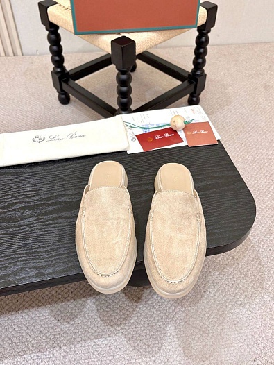 Мужские замшевые шлёпанцы Loro Piana   