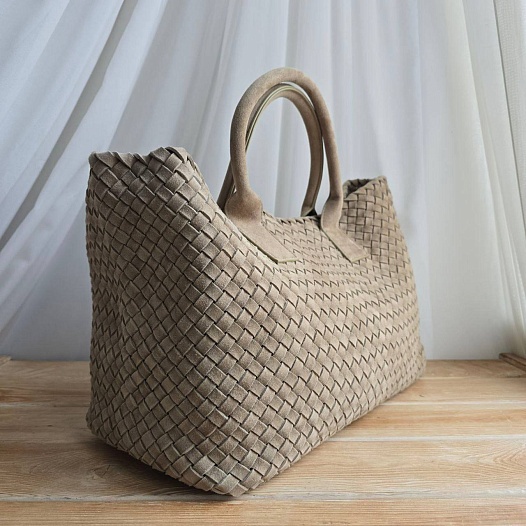 Замшевая сумка Bottega Veneta Cabat 40x28 см - Beige   
