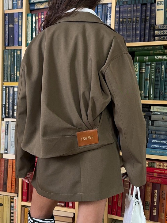 Женский костюм Loewe