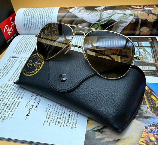Солнцезащитные очки Ray-Ban Aviator Large Metal   