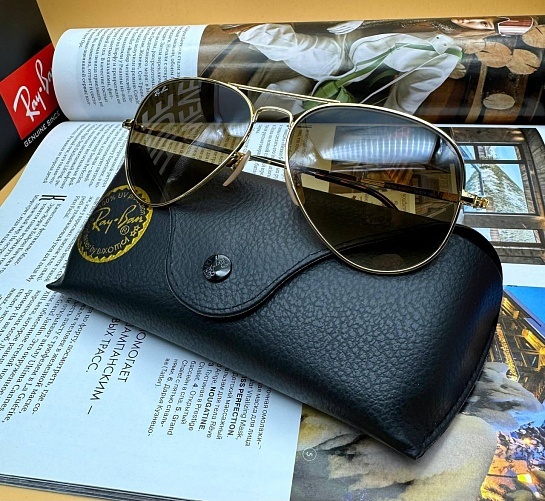 Солнцезащитные очки Ray-Ban Aviator Large Metal