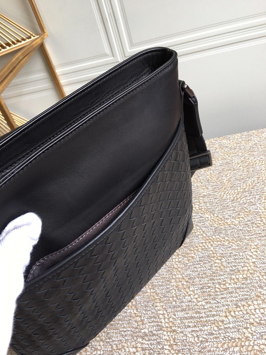Кожаная сумка Bottega Veneta Premium 25x28x5.5 см