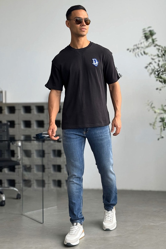 Чёрная оверсайз футболка Dior