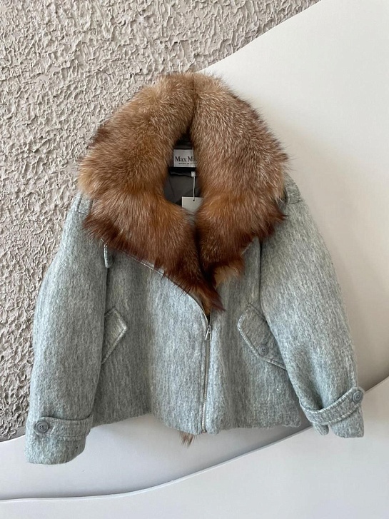 Женский пуховик с натуральным мехом Max Mara Premium