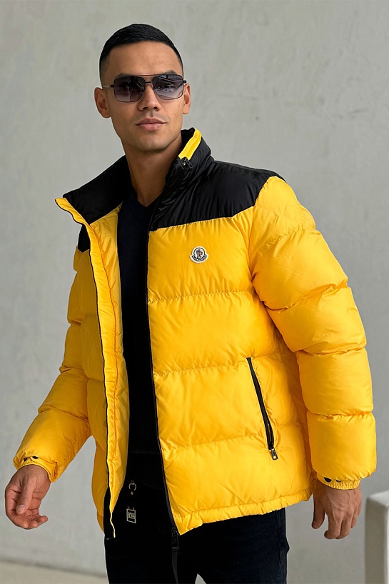 Утеплённая куртка Moncler Peuplier logo-patch - Yellow / Black