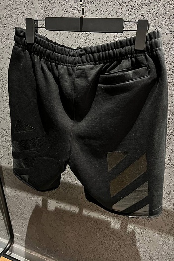 Мужские чёрные шорты Off-White   