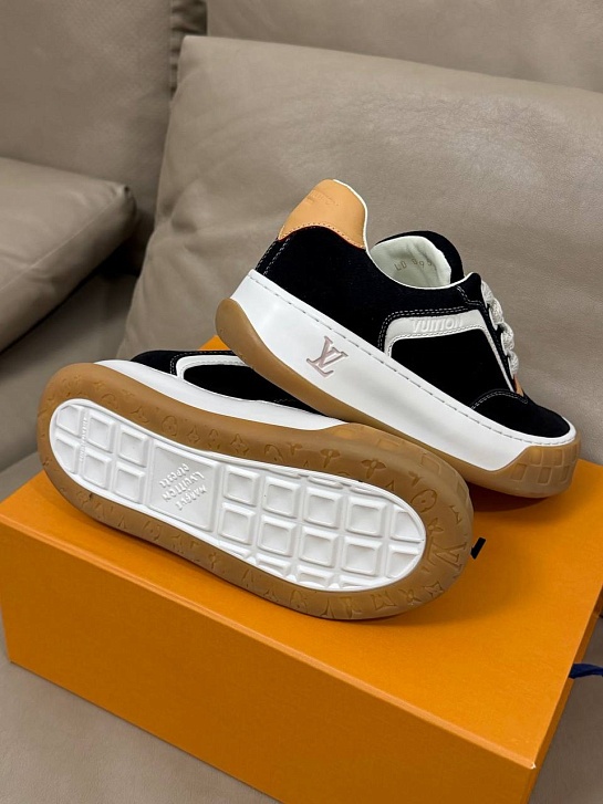 Женские кроссовки Louis Vuitton Tilted premium