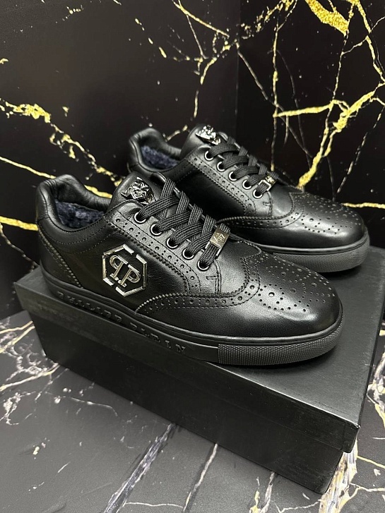 Кожаные кроссовки с мехом Philipp Plein
