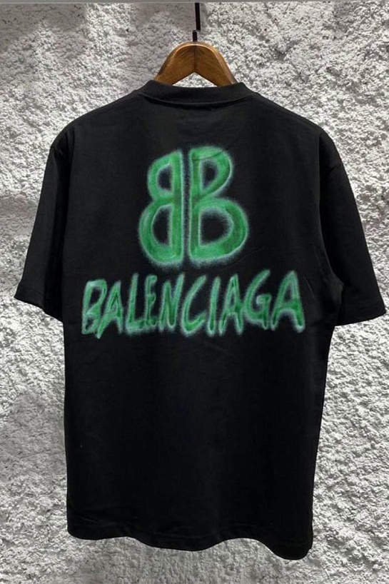 Мужская чёрная футболка Balenciaga graffiti-logo