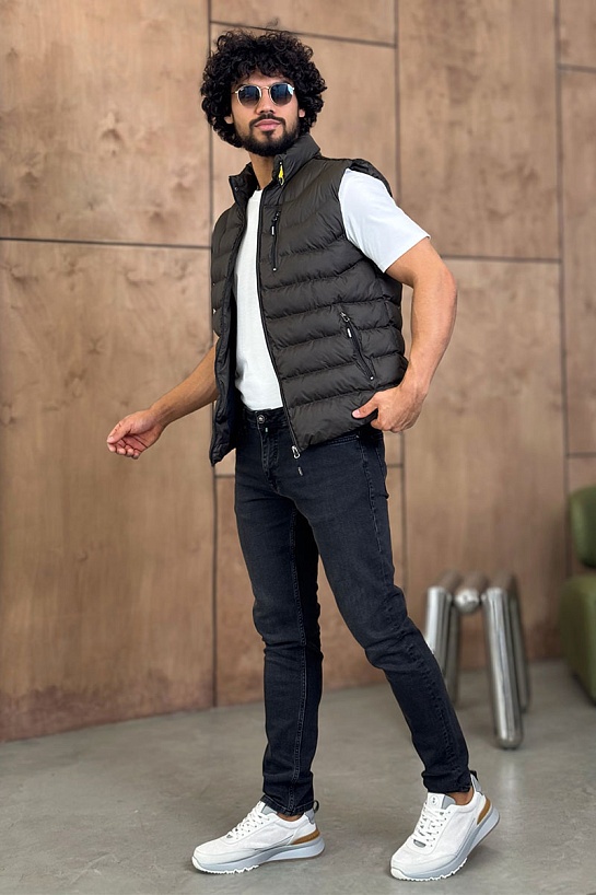 Жилет цвета хаки Parajumpers