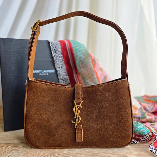 Женская замшевая сумка Yves Saint Laurent 25x13 см