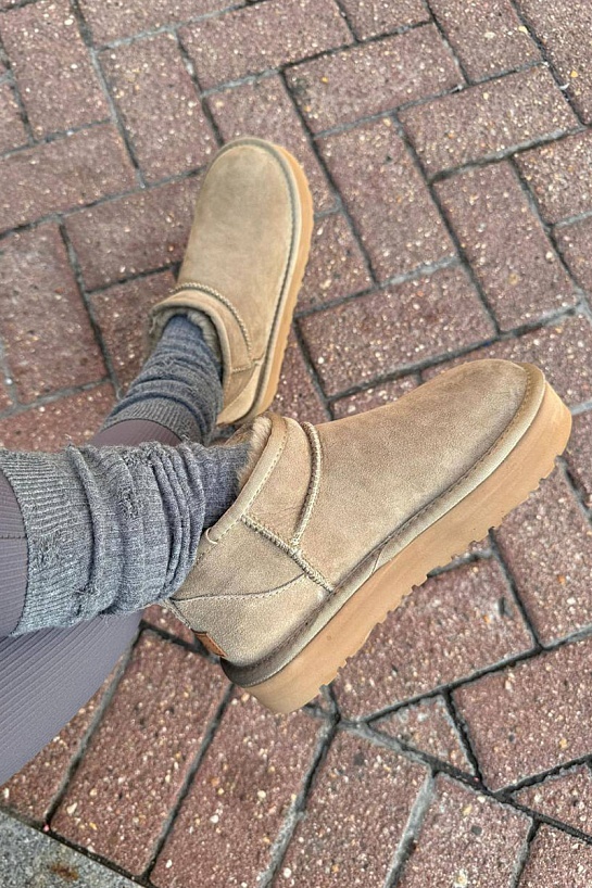Женские ботинки UGG Classic Ultra Mini Platform - Beige
