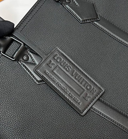 Кожаный портфель Louis Vuitton Takeoff premium 39x29x7 см