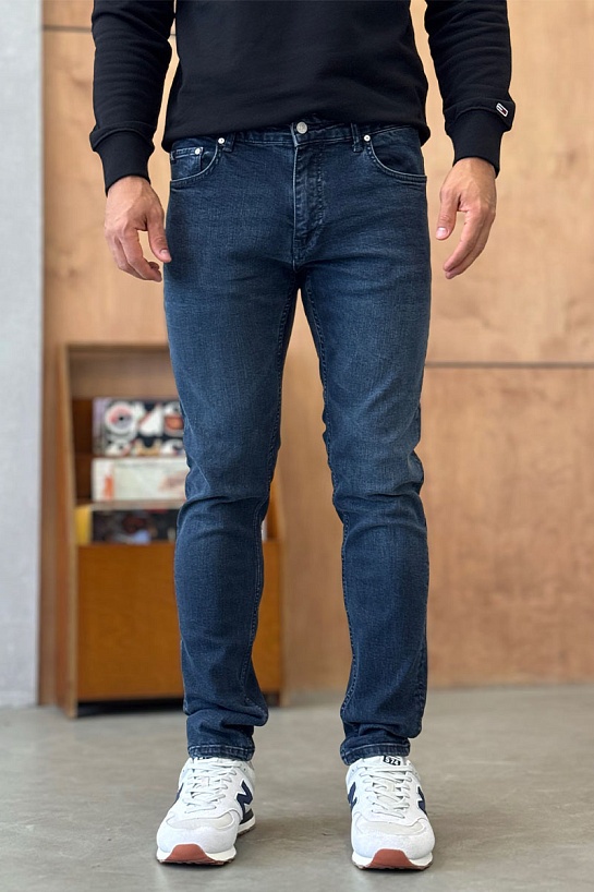 Мужские тёмно-синие джинсы Calvin Klein