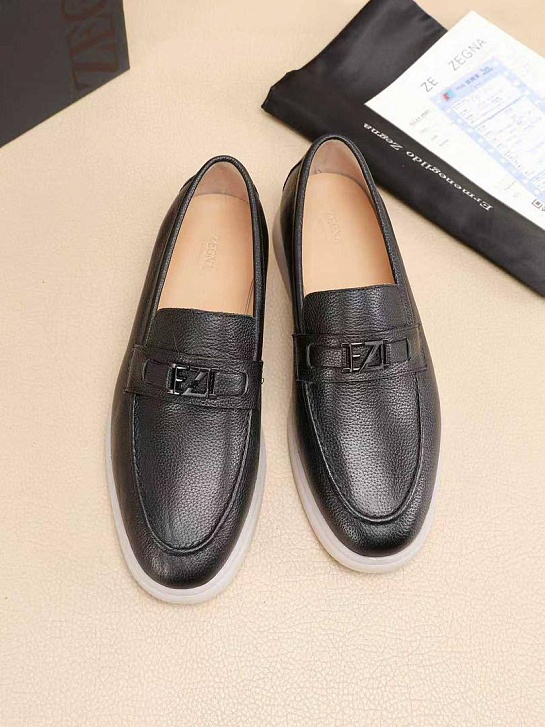 Мужские кожаные лоферы Ermenegildo Zegna