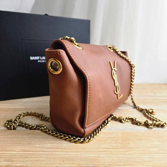Кожаная сумка Yves Saint Laurent Kate 25x14 см