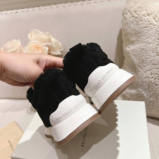 Женские замшевые кроссовки с мехом Brunello Cucinelli Premium   