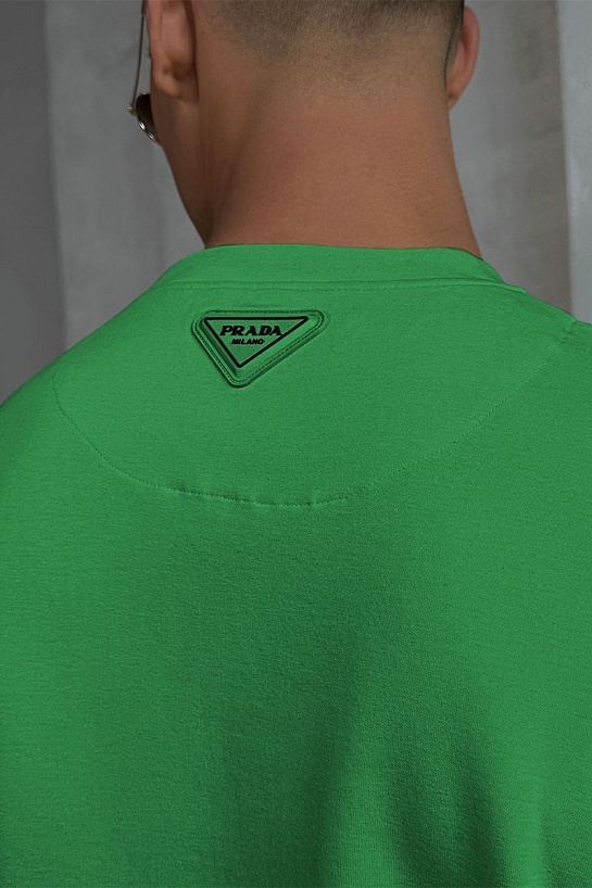 Зелёная оверсайз футболка Prada Milano logo