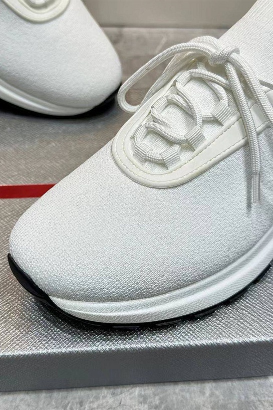 Мужские текстильные кроссовки Prada