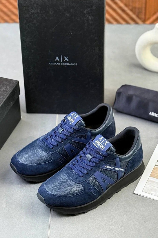 Кроссовки синего цвета Armani Exchange