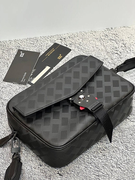 Кожаная сумка Montblanc Messenger Extreme 3.0 Premium 24x18x6.5 см