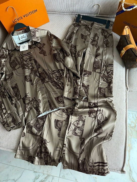 Женский костюм коричневого цвета Hermes premium