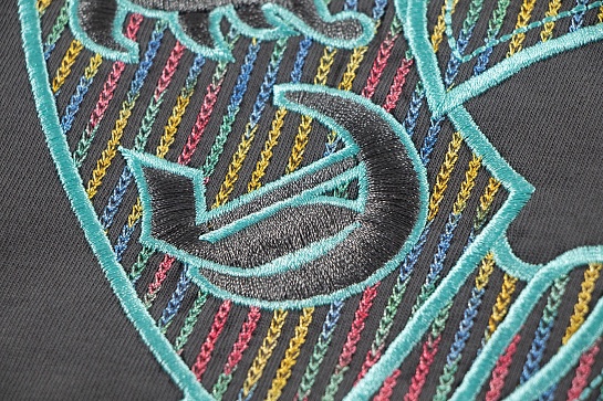 Серая оверсайз футболка Gothic logo