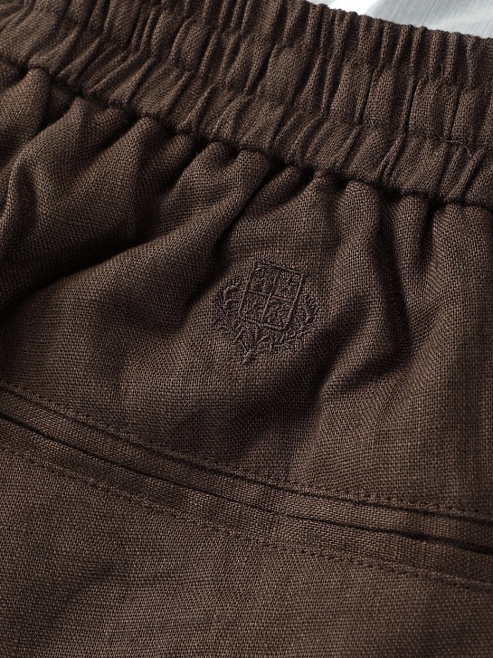 Льняной костюм коричневого цвета Loro Piana premium