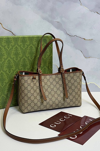 Кожаная сумка Gucci GG Emblem premium 30x19x11 см   