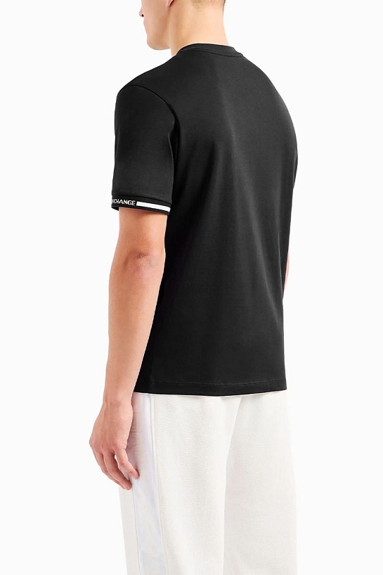 Футболка чёрного цвета Armani Exchange logo-tape