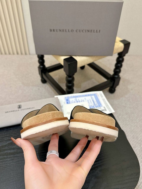 Замшевые шлёпанцы Brunello Cucinelli Crossover