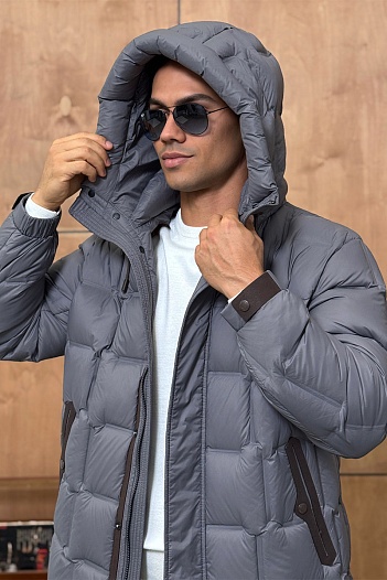 Мужской пуховик Zegna серого цвета   