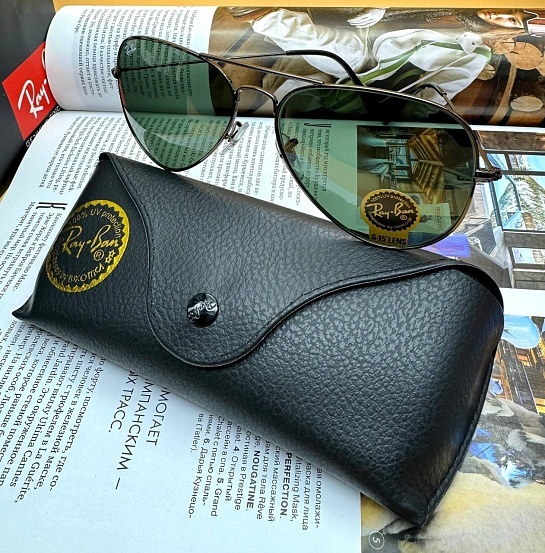Солнцезащитные очки Ray-Ban Aviator Large Metal