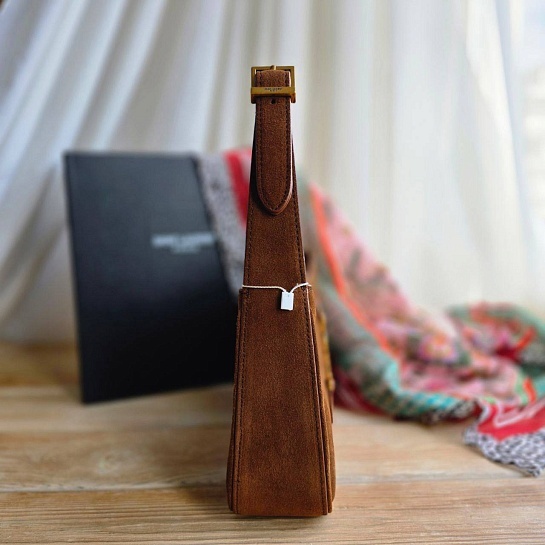 Женская замшевая сумка Yves Saint Laurent 25x13 см