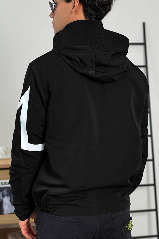 Мужская чёрная ветровка Moncler Fetuque