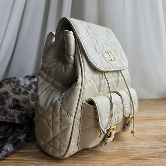 Кожаный рюкзак Dior Caro 26x25 см - White