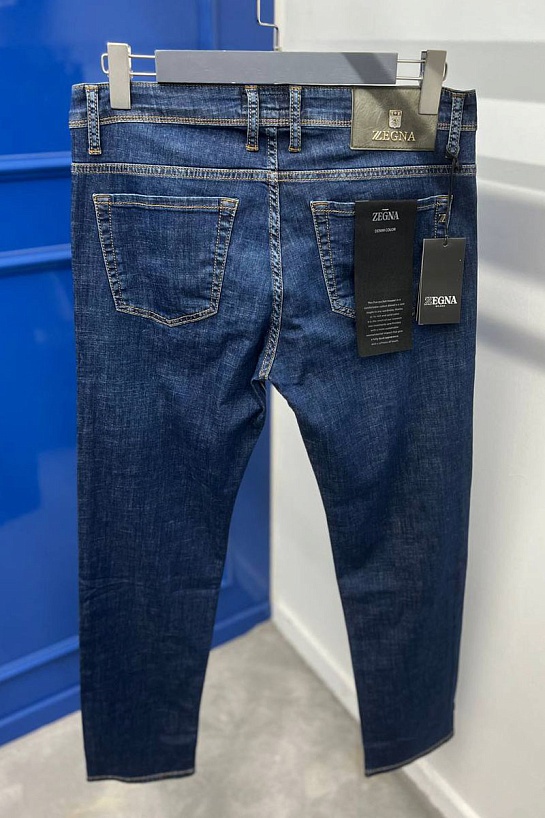 Мужские джинсы тёмно-синего цвета Zegna regular fit