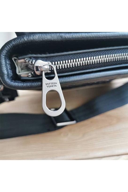 Кожаная сумка Bottega Veneta Intrecciato 27x24 см