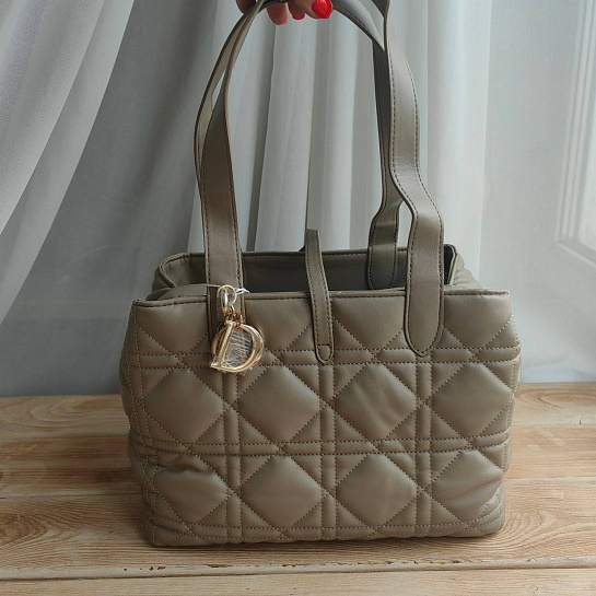 Женская сумка Dior Toujours 27x19 см (3 расцветки)