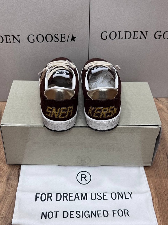 Женские замшевые кроссовки Golden Goose Ball Star premium