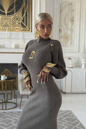 Женское трикотажное платье двойка Schiaparelli серого цвета   