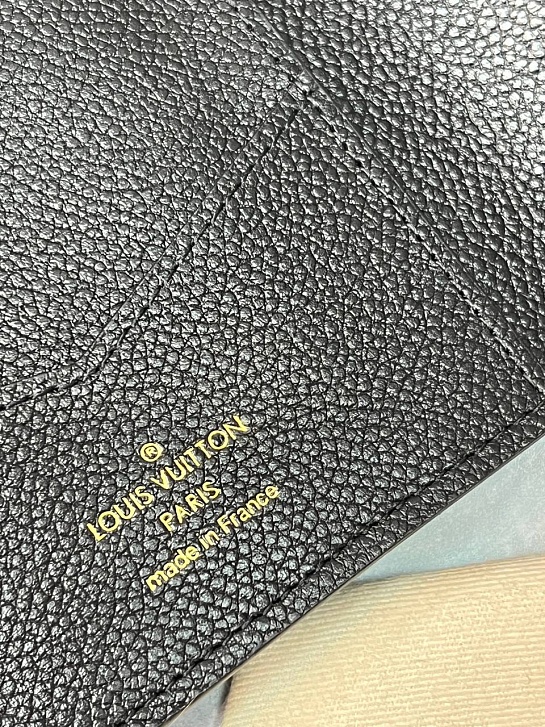 Кожаная обложка для паспорта Louis Vuitton Premium 10x14x2.5 см