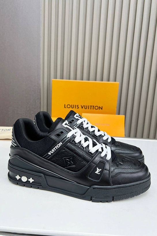 Кожаные кроссовки Louis Vuitton Trainer Monogram - Black
