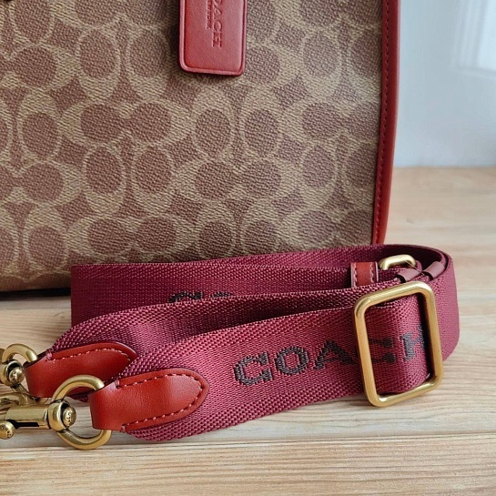 Женская сумка Coach Ace Tote 26 With Horse And Carriage Print 26x20 см (4 расцветки)