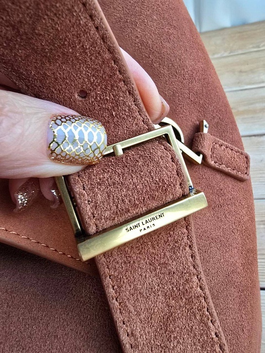 Женская замшевая сумка Yves Saint Laurent 37x29 см