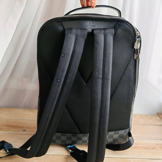 Кожаный рюкзак Louis Vuitton Avenue 41x30 см