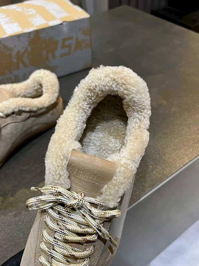 Женские замшевые кроссовки с мехом Golden Goose Super-Star premium   