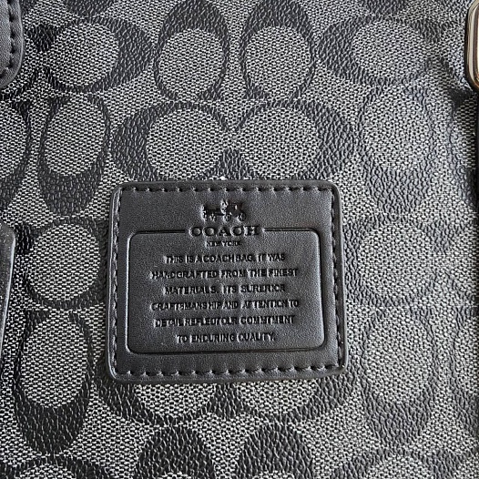 Кожаная дорожная сумка Coach monogram 45x22 см   